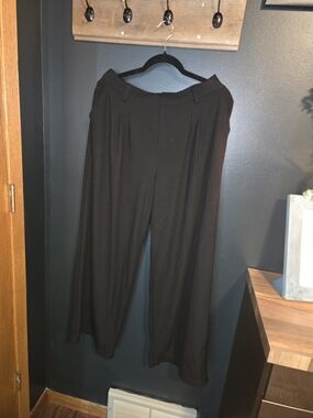 HALARA Wide Leg Women's Pants in Black